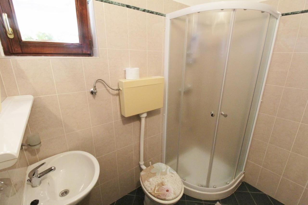 Apartments Zambratija With Sea View Екстериор снимка