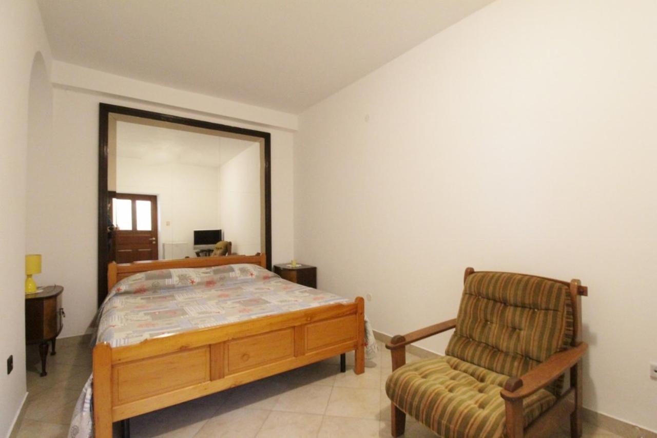 Apartments Zambratija With Sea View Екстериор снимка