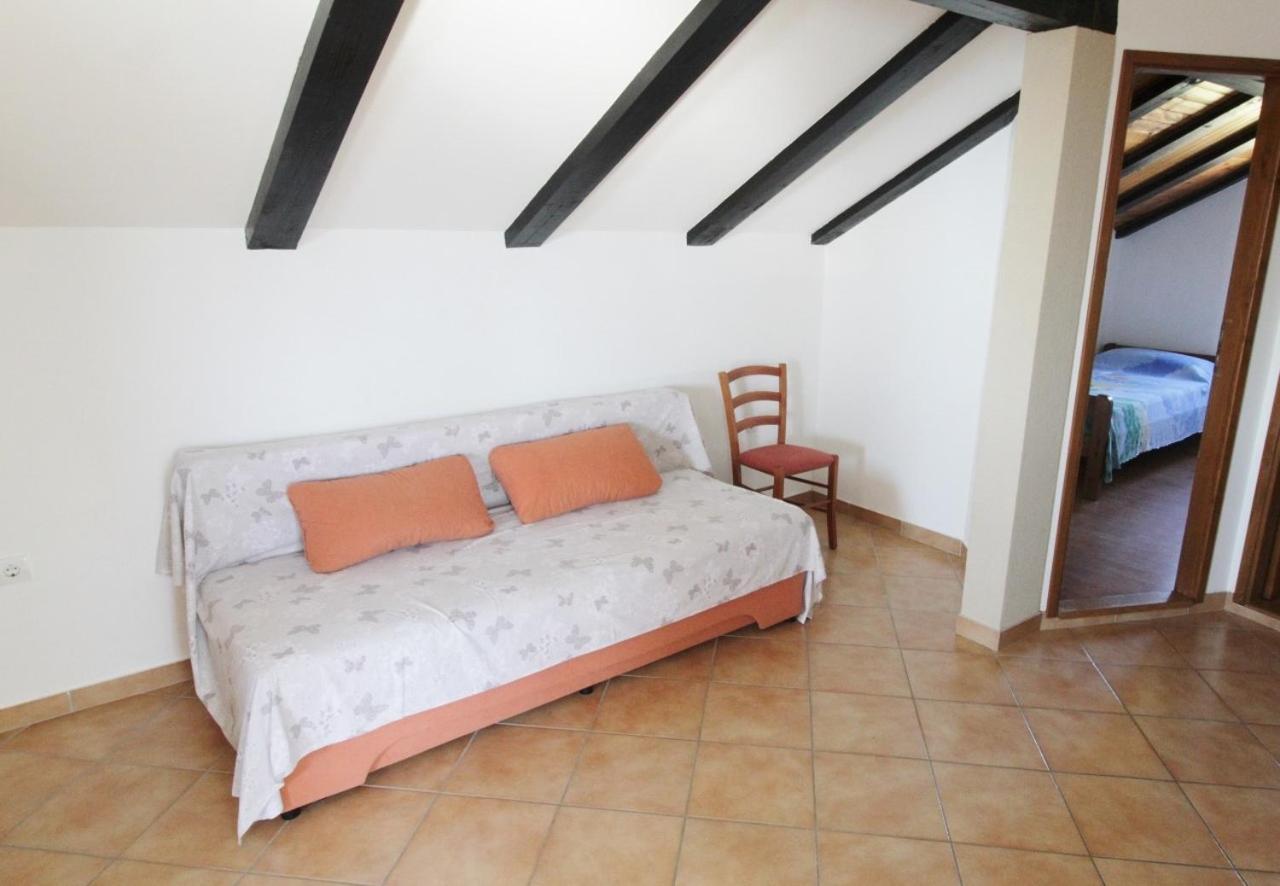 Apartments Zambratija With Sea View Екстериор снимка